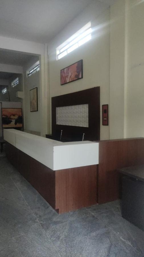 Abuzz Oxfordcaps Bannerghatta Bengalúr Exteriér fotografie