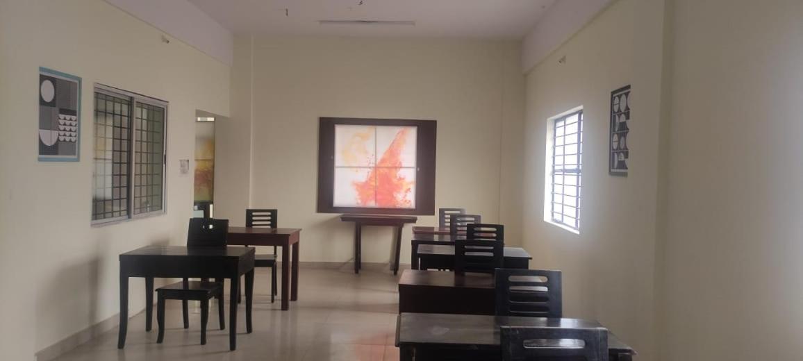 Abuzz Oxfordcaps Bannerghatta Bengalúr Exteriér fotografie