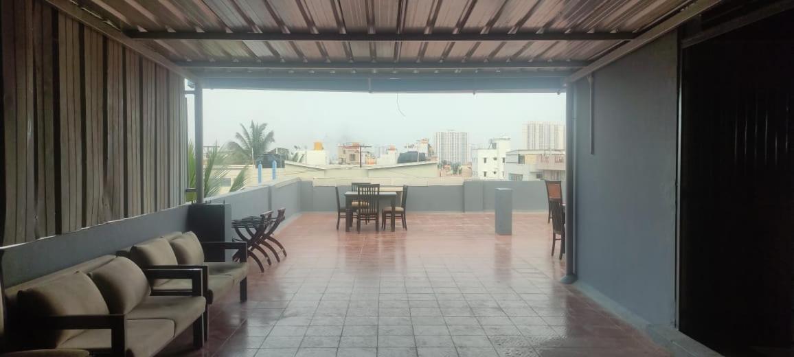 Abuzz Oxfordcaps Bannerghatta Bengalúr Exteriér fotografie